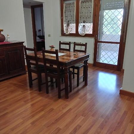Appartamento Con Due Camere Pressi Eur Rom Exterior foto